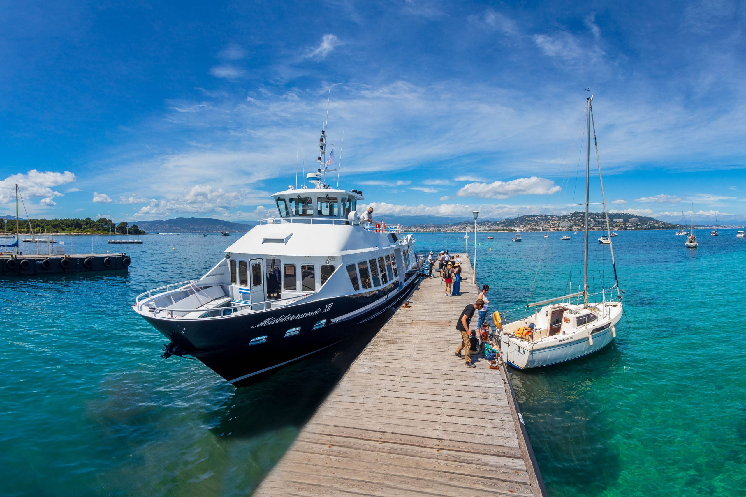 Croisières et navettes en bateau de Mandelieu à L'ïle SainteMarguerite